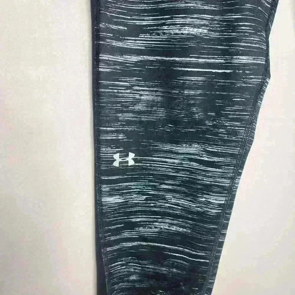 Under armour women's fitted compression leggings geometric print size large - Picture 3 of 8